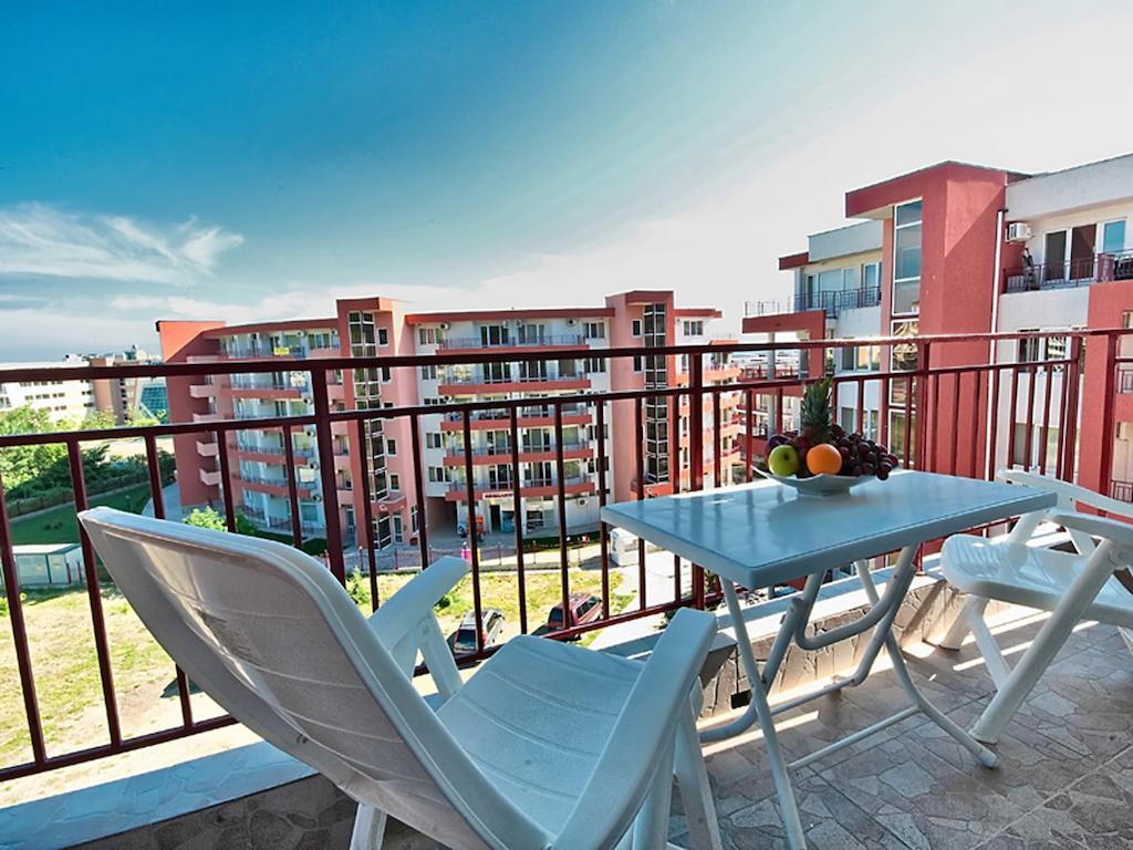 Gt Privilege Fort Beach Apartments النايت المظهر الخارجي الصورة