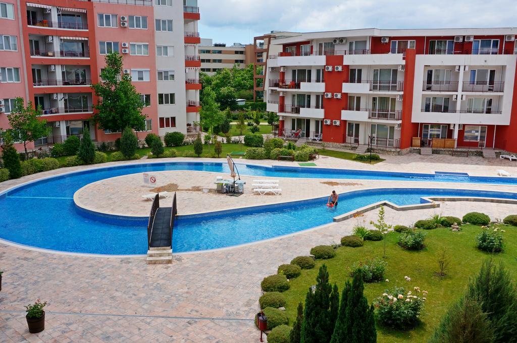 Gt Privilege Fort Beach Apartments النايت المظهر الخارجي الصورة