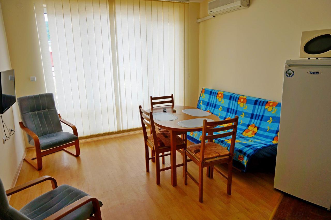 Gt Privilege Fort Beach Apartments النايت المظهر الخارجي الصورة