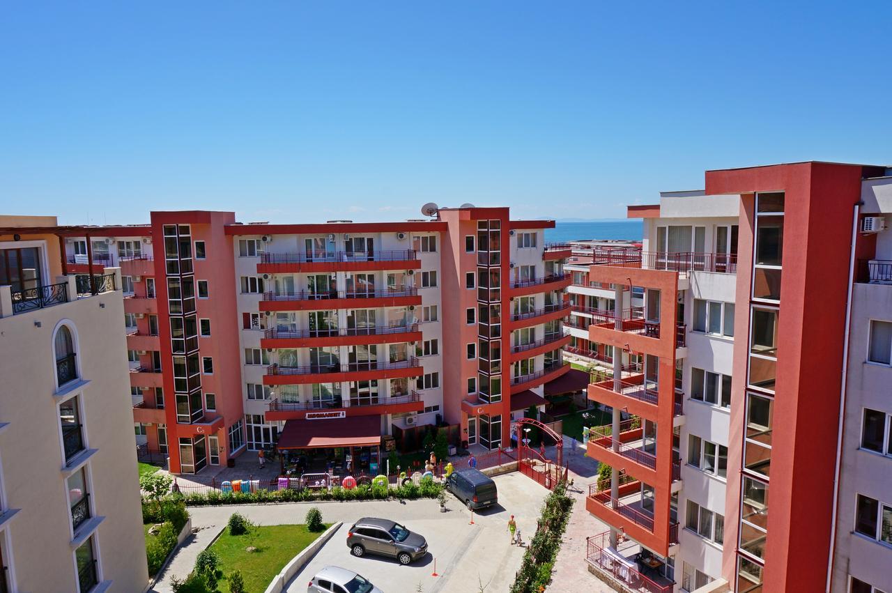 Gt Privilege Fort Beach Apartments النايت المظهر الخارجي الصورة