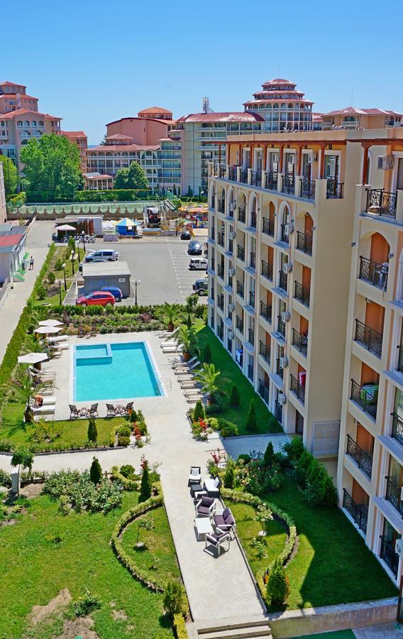 Gt Privilege Fort Beach Apartments النايت المظهر الخارجي الصورة