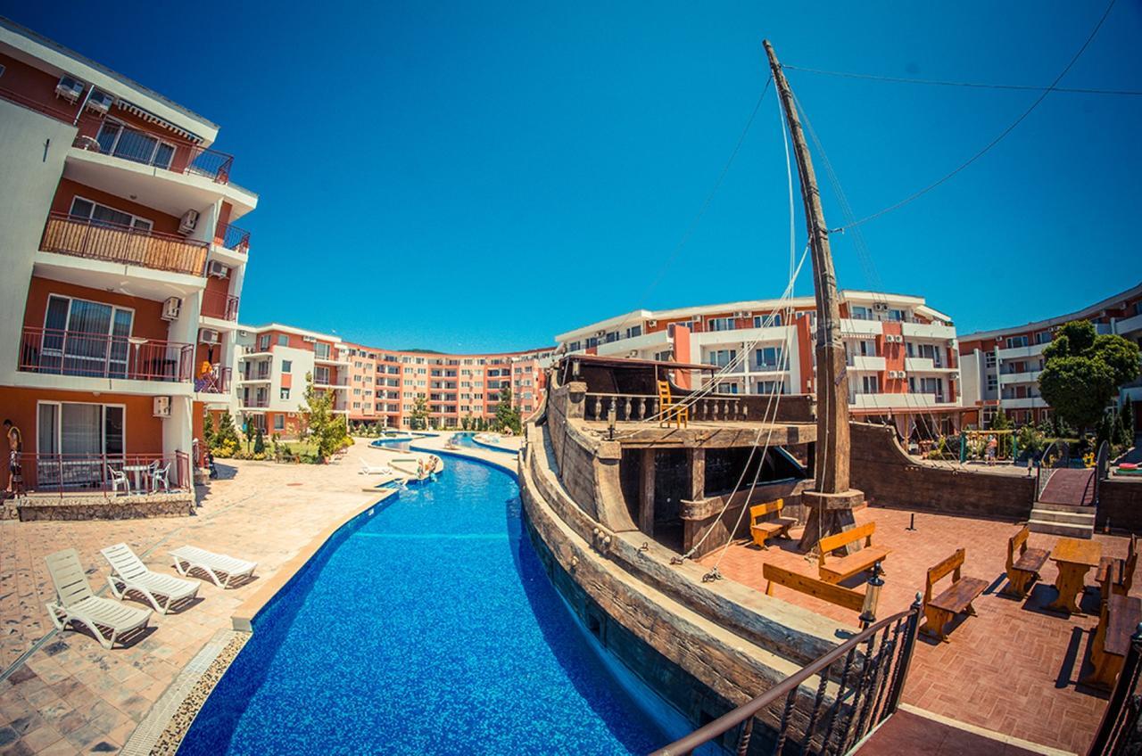 Gt Privilege Fort Beach Apartments النايت المظهر الخارجي الصورة