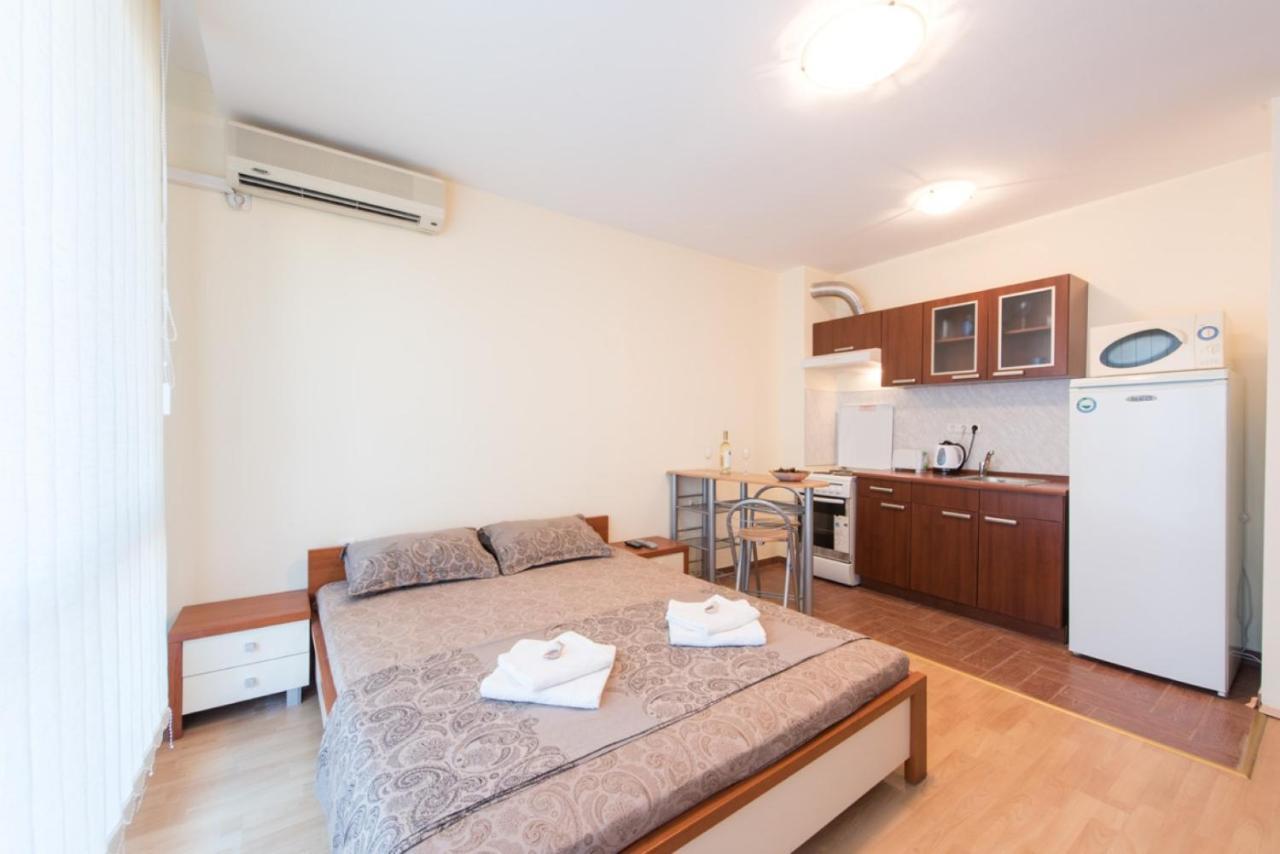 Gt Privilege Fort Beach Apartments النايت المظهر الخارجي الصورة